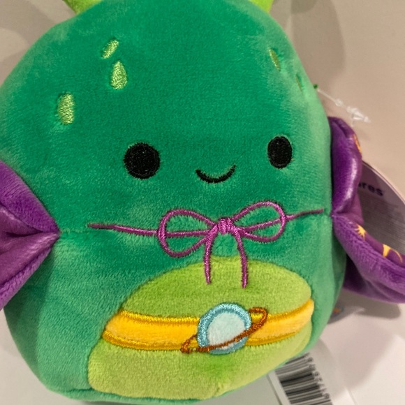 Squishmallow Tortellini the Alien 4” Halloween 2024 NWT - Picture 5 of 5